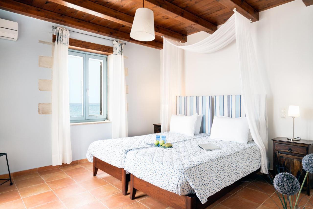 Beachfront Villa Turquoise With Private Pool, Bbq And Ping Pong Table Chania  Exterior foto