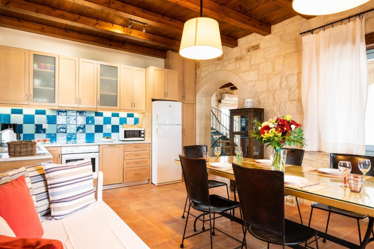 Beachfront Villa Turquoise With Private Pool, Bbq And Ping Pong Table Chania  Exterior foto